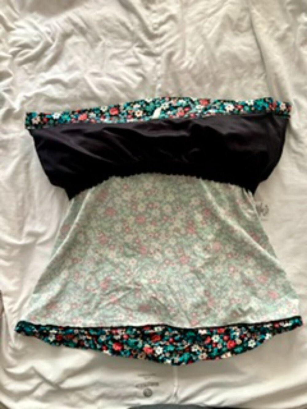 Land's End 2- Peice Bandeau Tankini Top & Bottom Black Floral Sz 14 - Picture 3 of 7